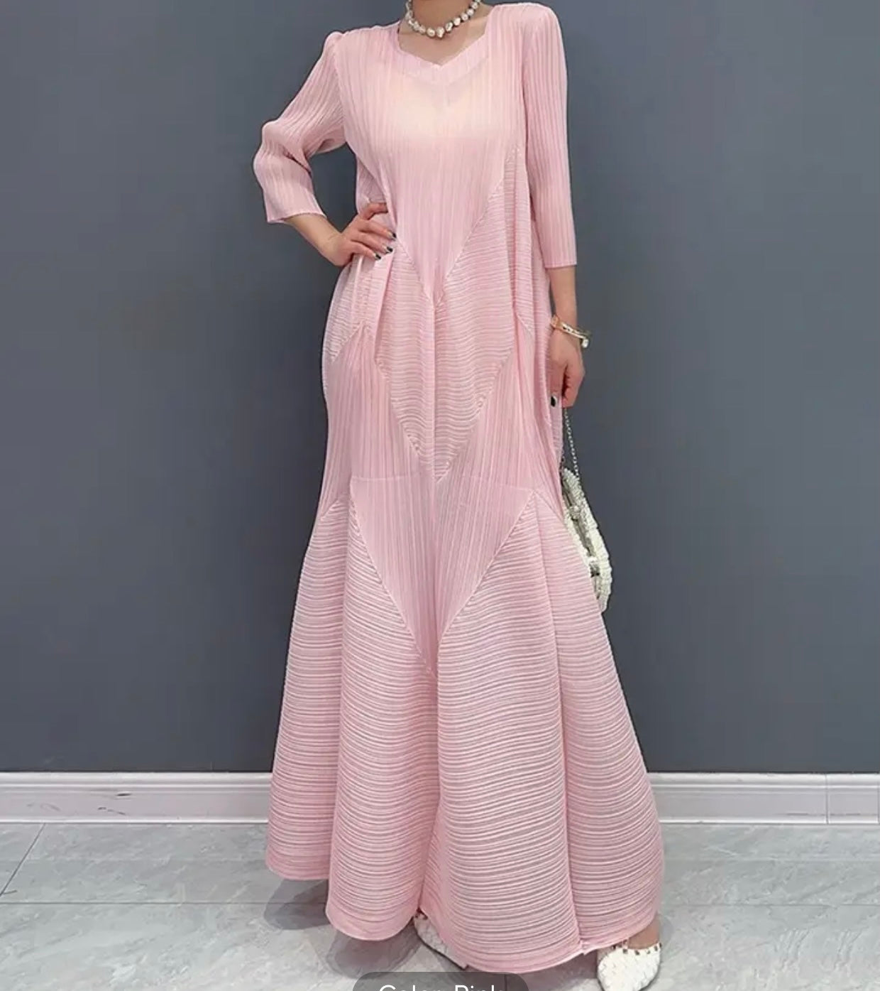 Long elegant maxi dress in pink