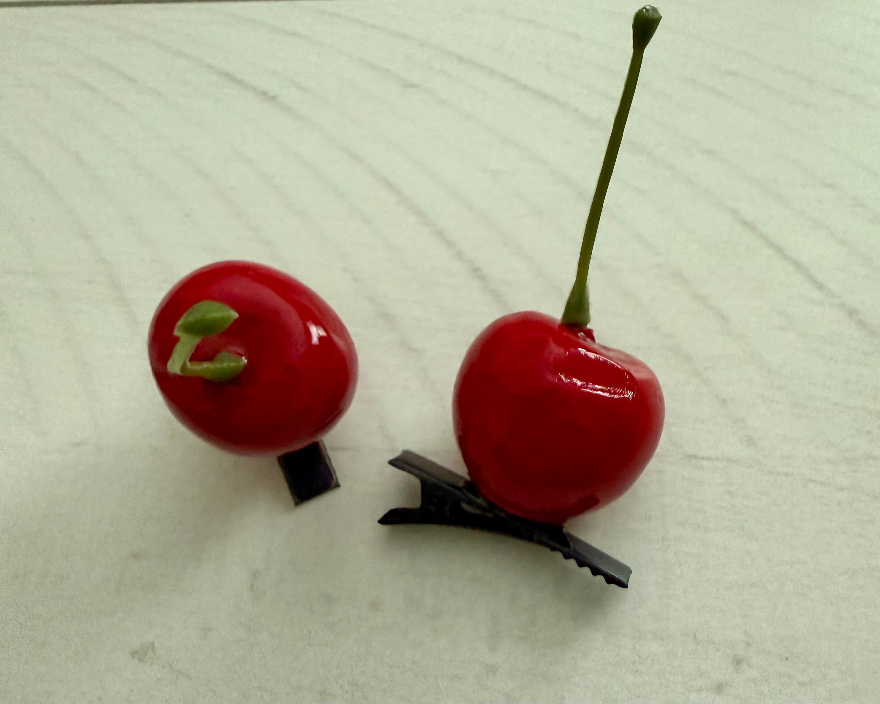 Cherry Pop Clip