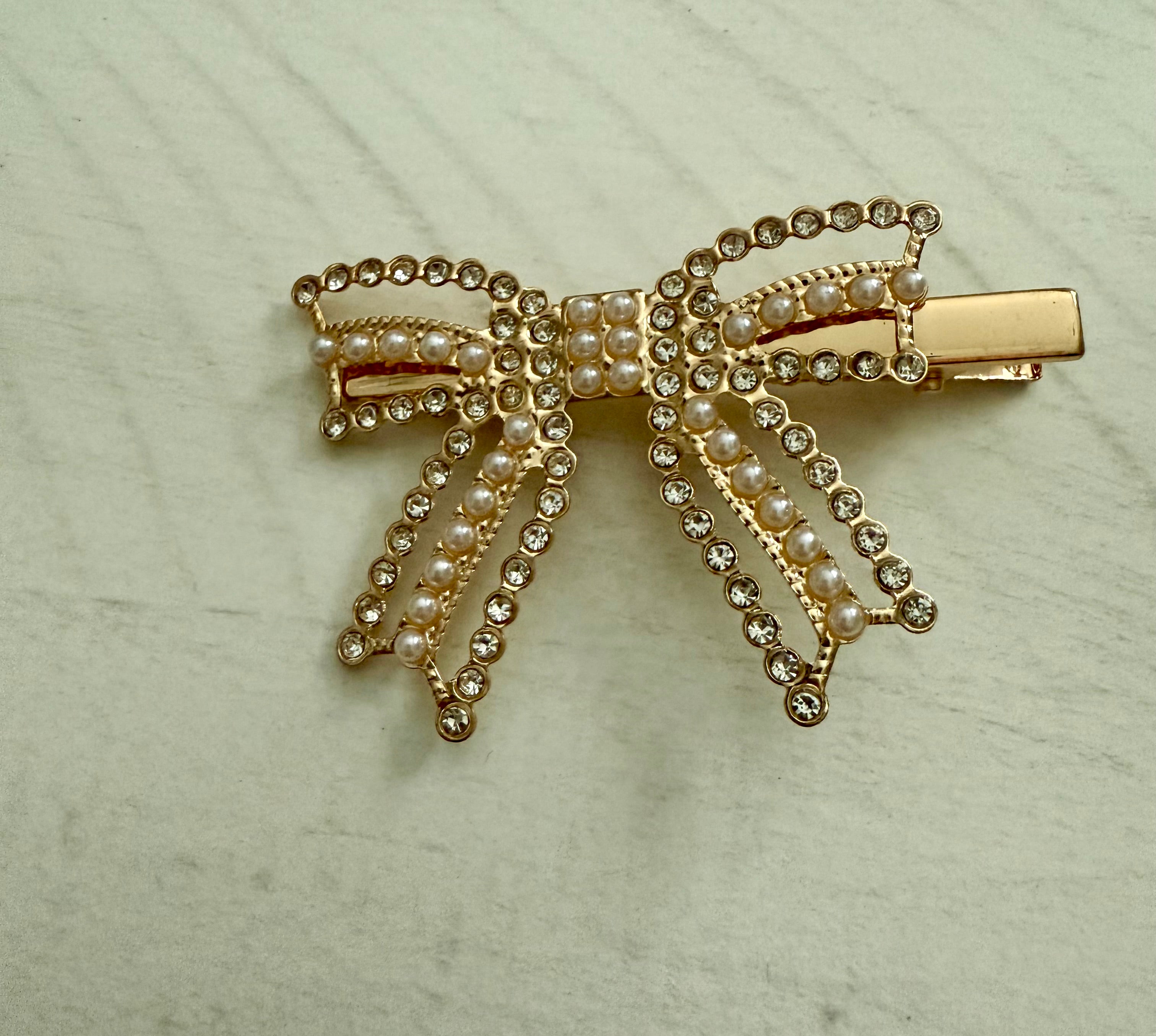 Golden Glimmer Clips