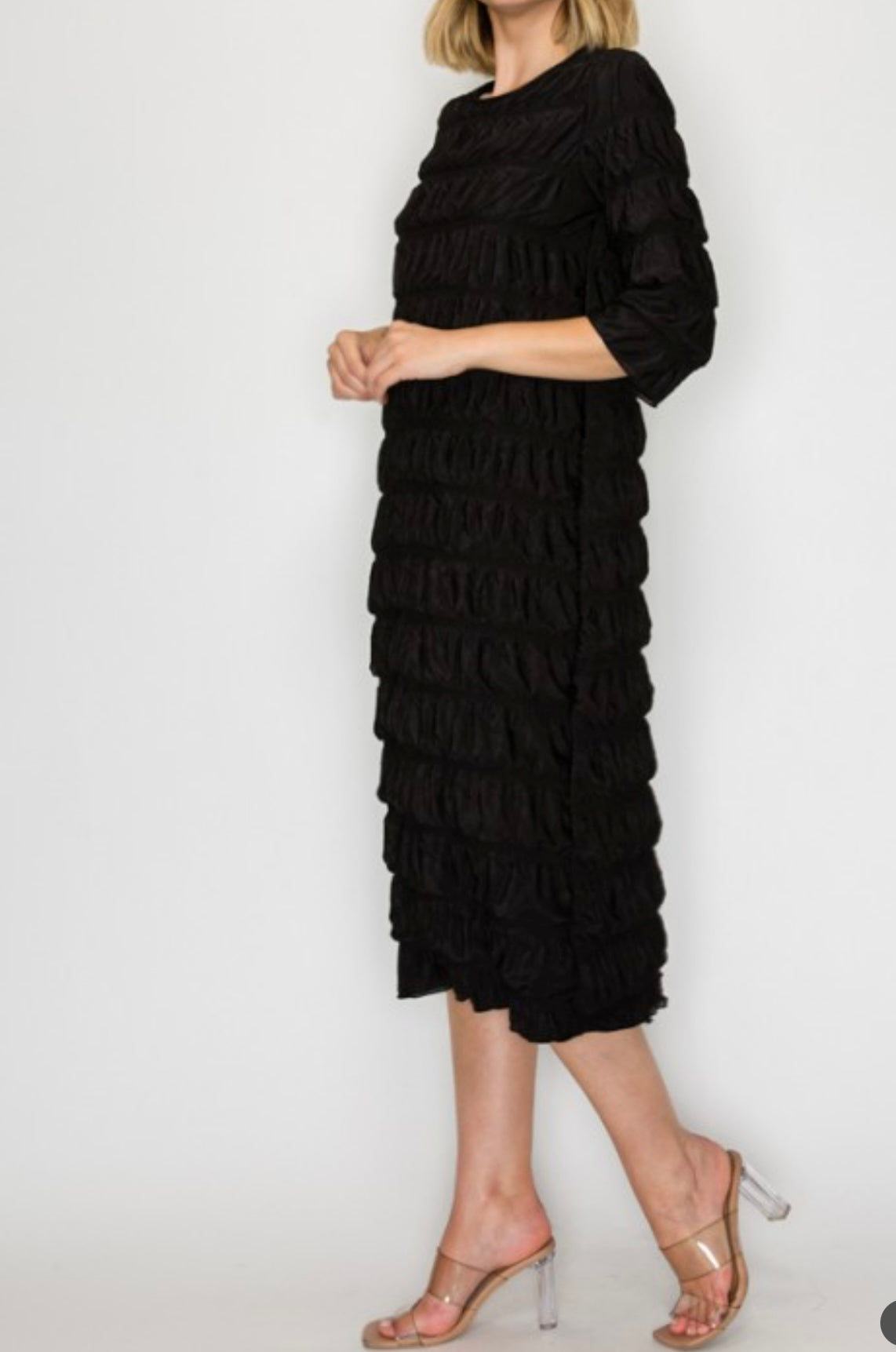 Onyx Flounce Midi Dress 🖤
