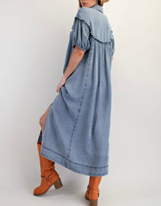 I love me some denim dress** Preorder** ETA 5/16