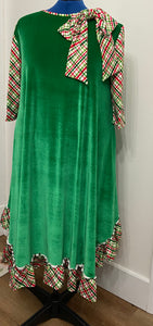 Christmas Joy In Emerald Dress ** B2B Exclusive