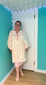 Spring Blossoms Tunic Dress ☆ Available in Cream/Coral Pink ☆CURVY