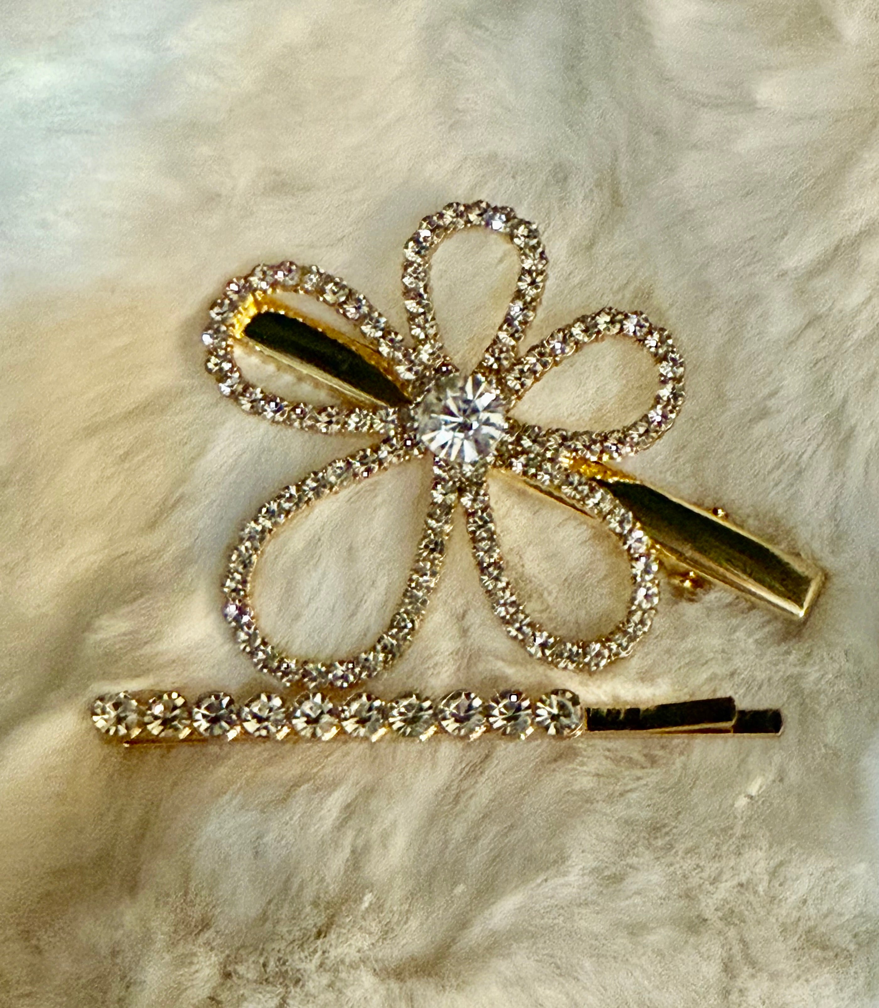 ✨ Crystal Bloom Duo Clip Set