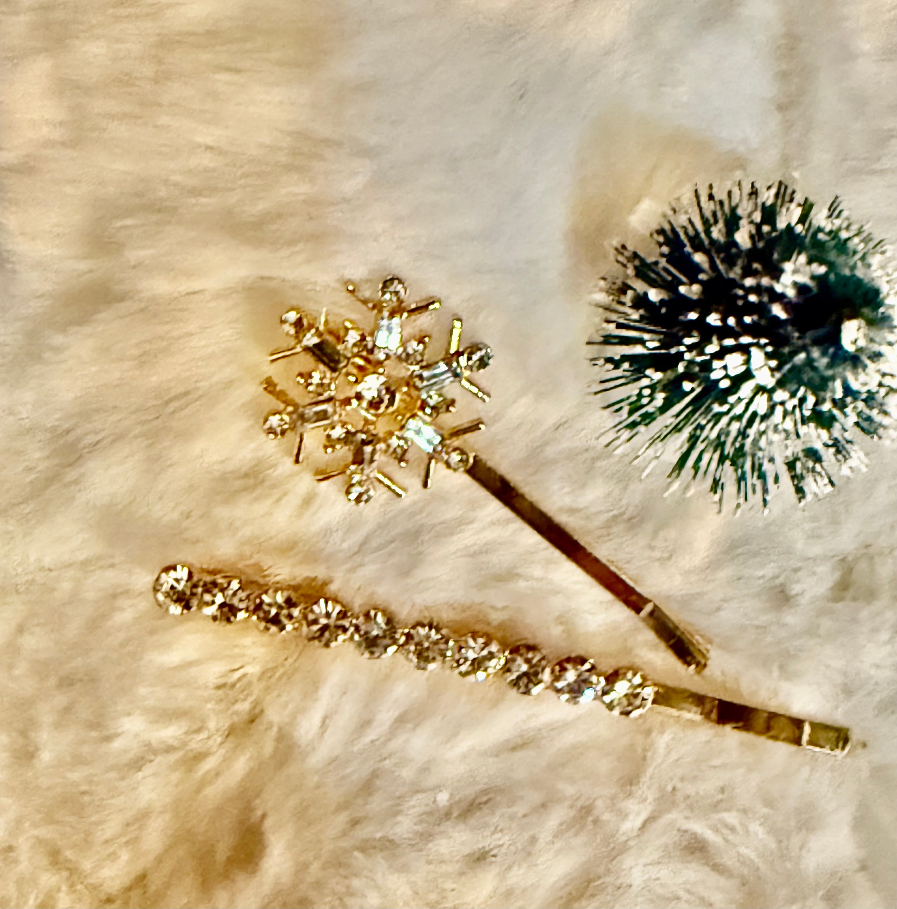 ✨ Frosted Crystal Duo Clips