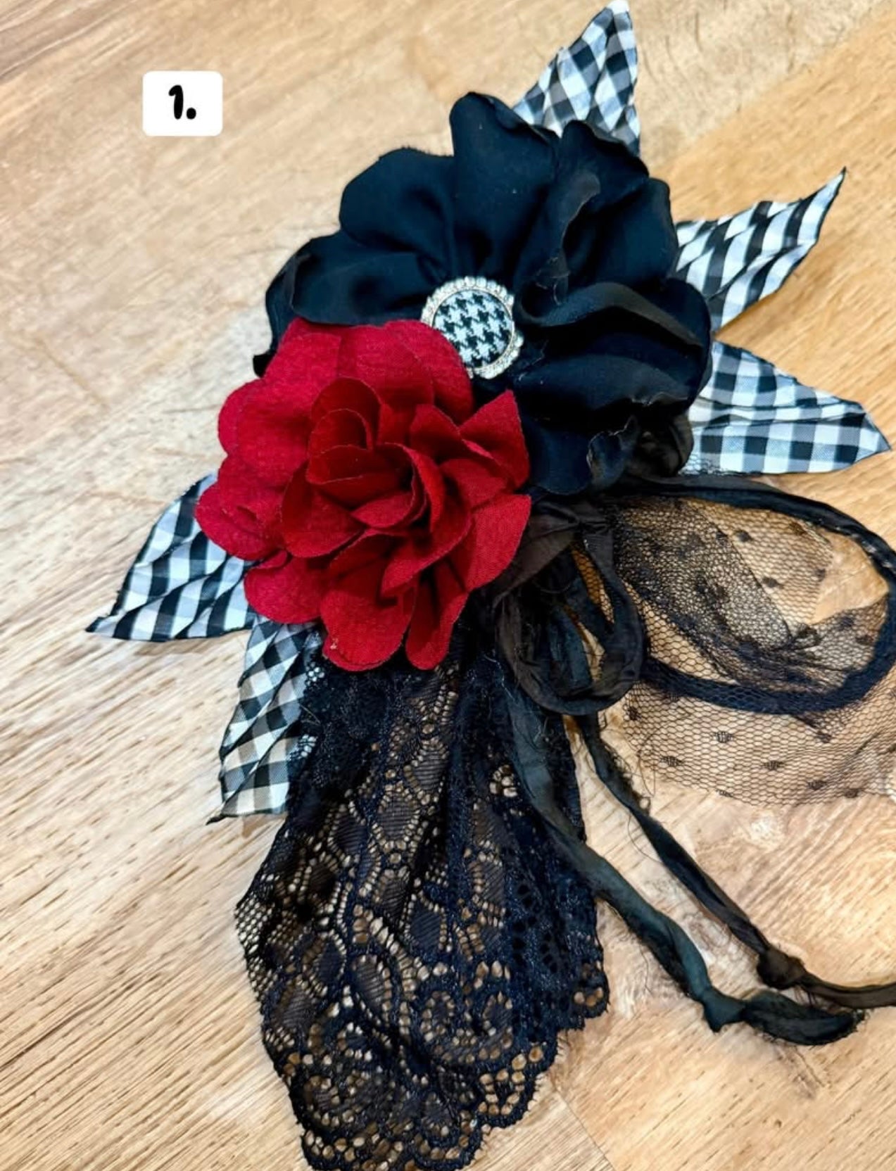 Midnight Rose Gingham Brooch
