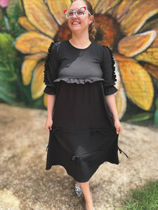 Effortlessly bow-utiful in black** S - 3X