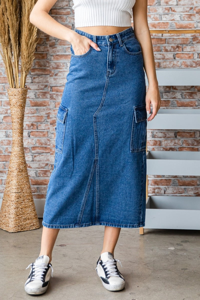 Denim Simplicity Skirt in Medium Wash Color