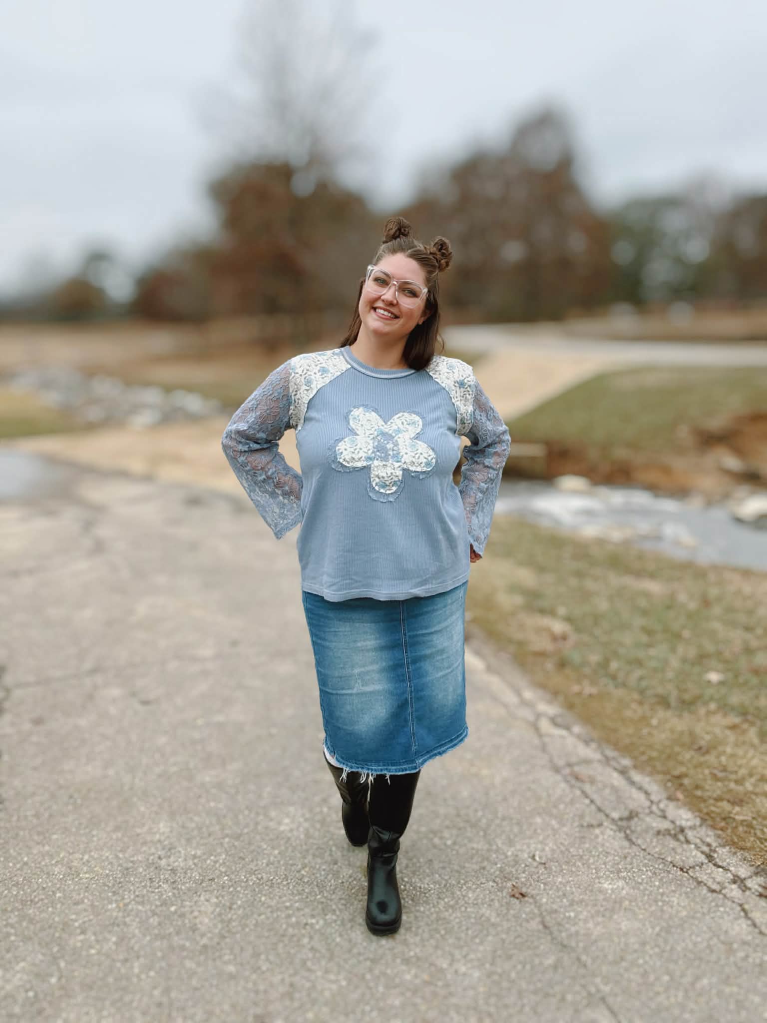 Flowering Meadows Top ☆ S - L ☆Fits Regular  and Curvy