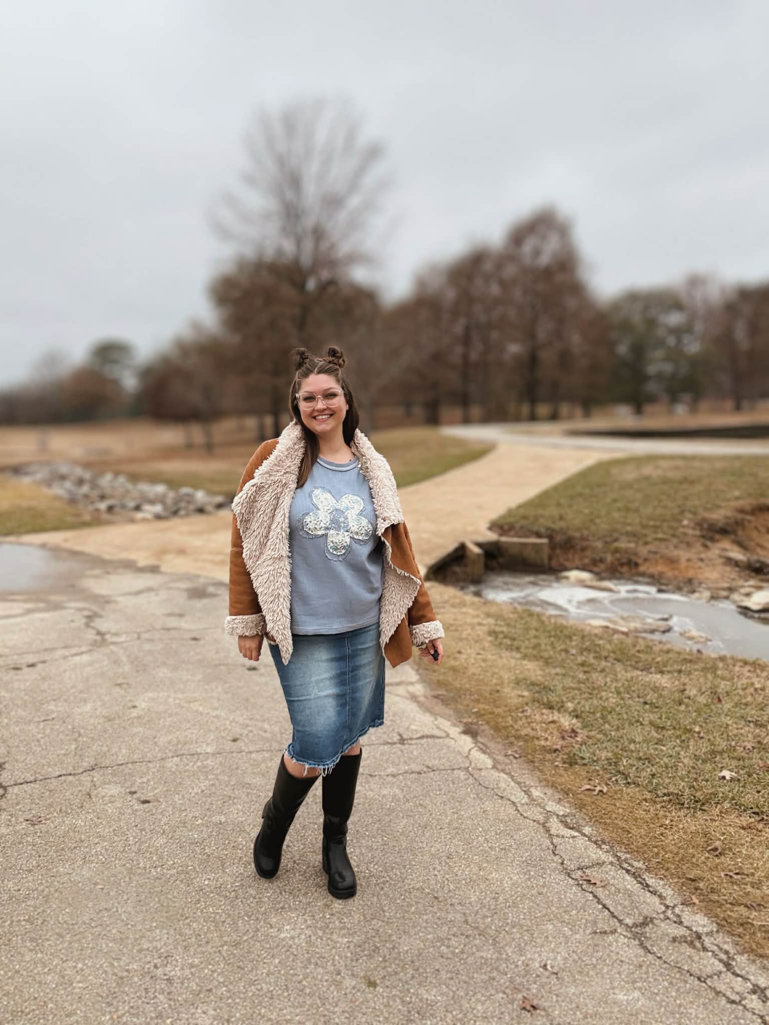 Flowering Meadows Top ☆ S - L ☆Fits Regular  and Curvy