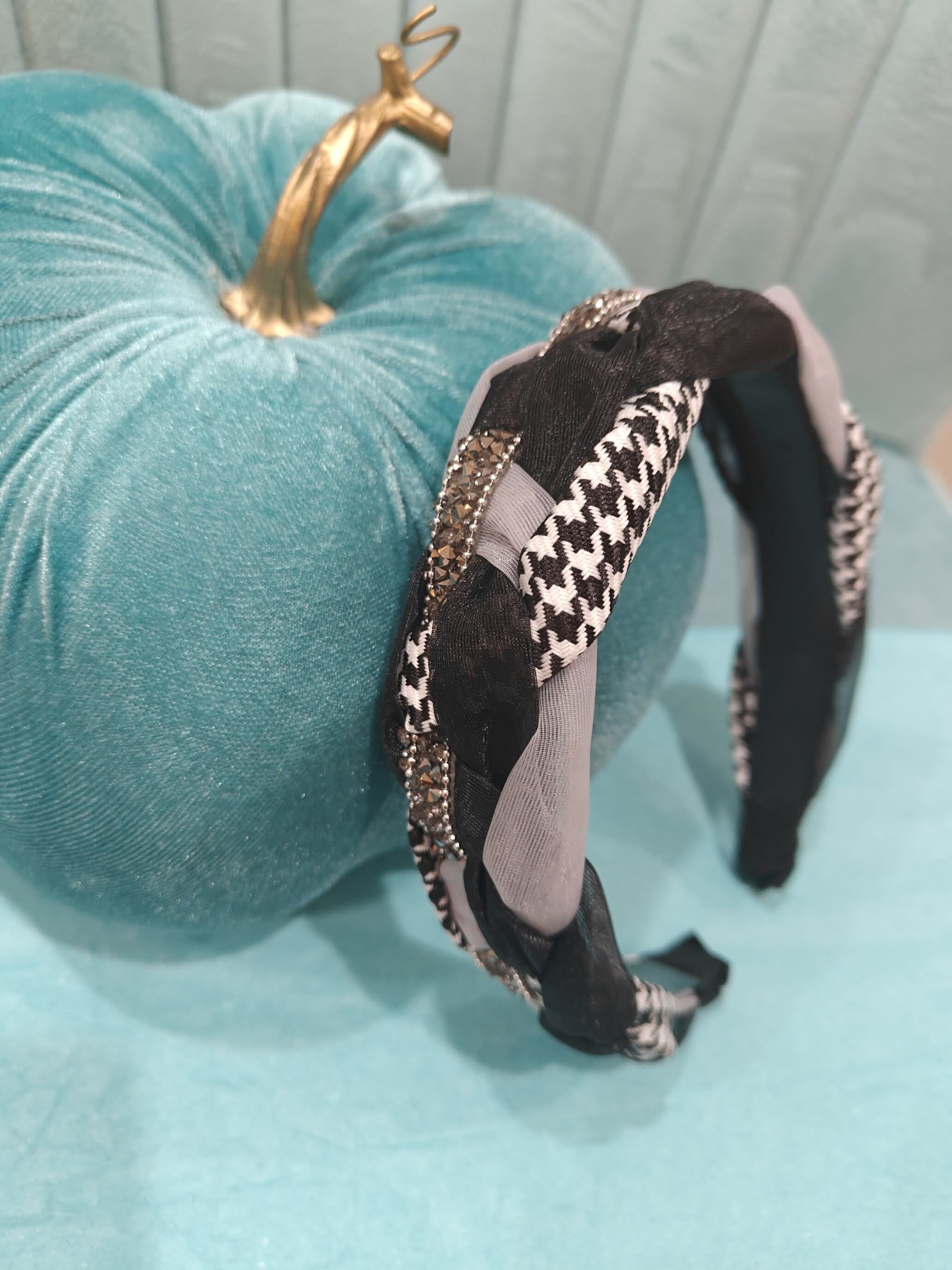 Houndstooth Delight Headband with  houndstooth print, shades of gray, black, and gray sparkle in a multicolor pattern.